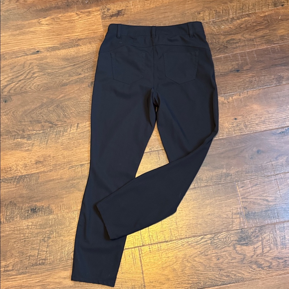 Older model skinny fit Lululemon ABC pants in size 30 W 28L - Picture 4 of 6